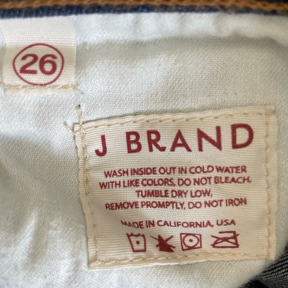 J Brand crop jeans - Picture 4 of 4